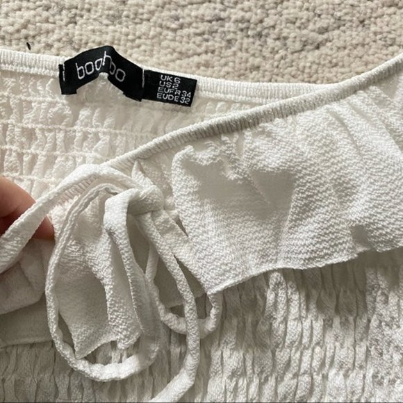 BOOHOO White Shirred Off Shoulder Puff Sleeve Top - Picture 3 of 6